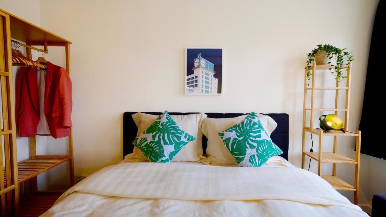埃因霍温Sunny 45M2 Penthouse With Balcony And Terrace - R65C公寓 外观 照片