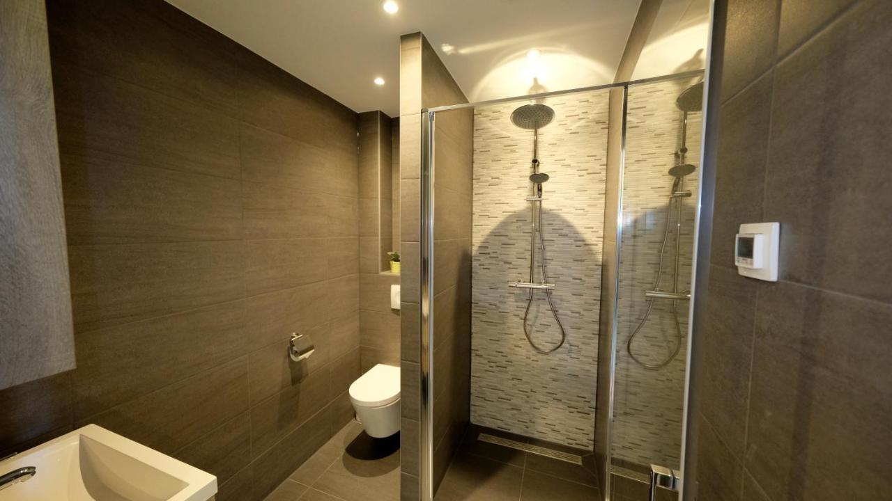 埃因霍温Sunny 45M2 Penthouse With Balcony And Terrace - R65C公寓 外观 照片