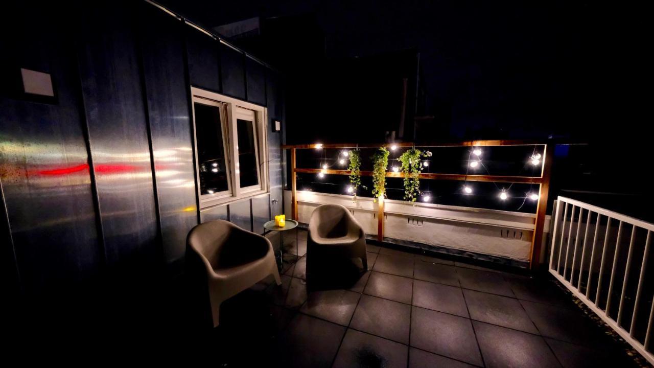 埃因霍温Sunny 45M2 Penthouse With Balcony And Terrace - R65C公寓 外观 照片