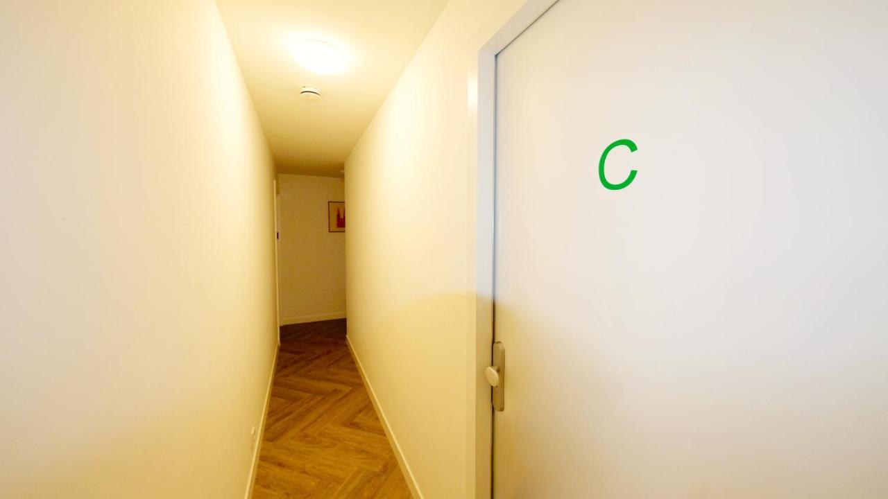 埃因霍温Sunny 45M2 Penthouse With Balcony And Terrace - R65C公寓 外观 照片